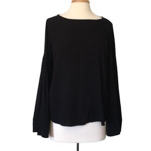 RO & DE black long sleeve pleated bell sleeve crewneck top medium
